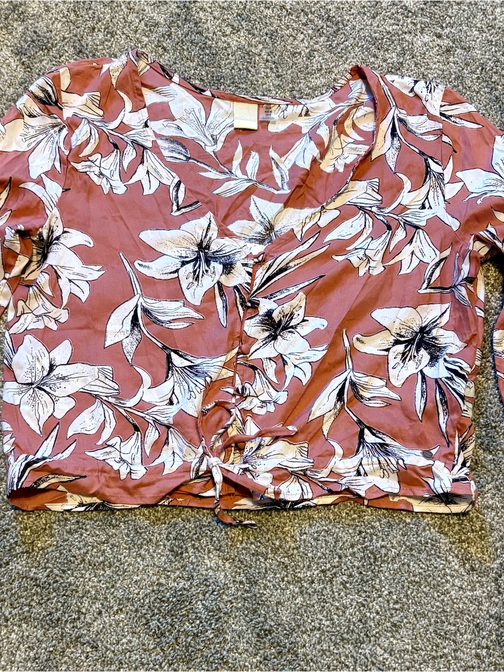 Roxy Rust Floral Tie-Front Crop Top with White Lily Print
